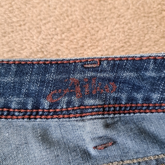 Silver Jeans Aiko Crop Women's 30 Blue Denim Capri Pants Mid Wash - Picture 7 of 13